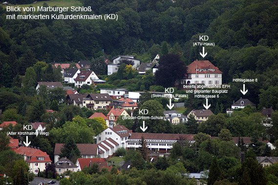 Blick vom Schloß auf Höhlsgasse und Umgebung